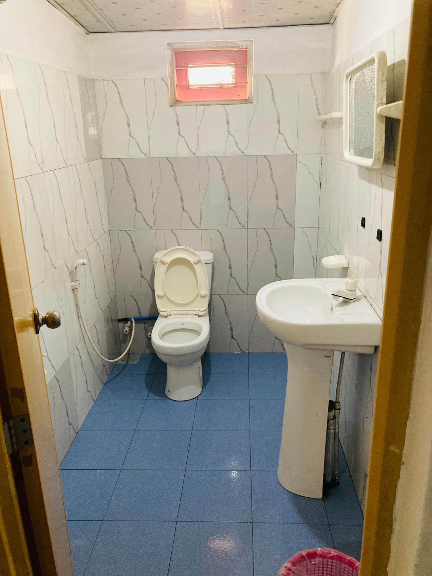 Malee Homestay ポロンナルワ エクステリア 写真